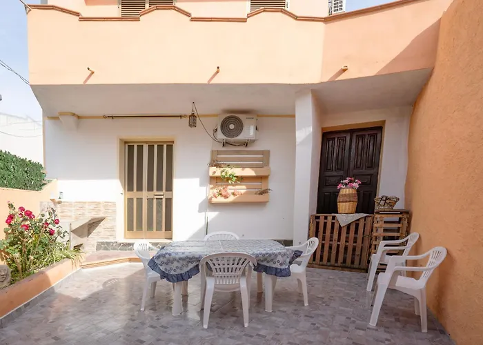 Апартаменты Sa Domo 'e Giosso Flussio